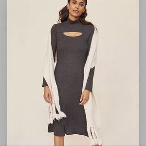 ANTHROPOLOGIE - Bordeaux Cut Out Ribbed
Turtleneck Gray Midi Dress.